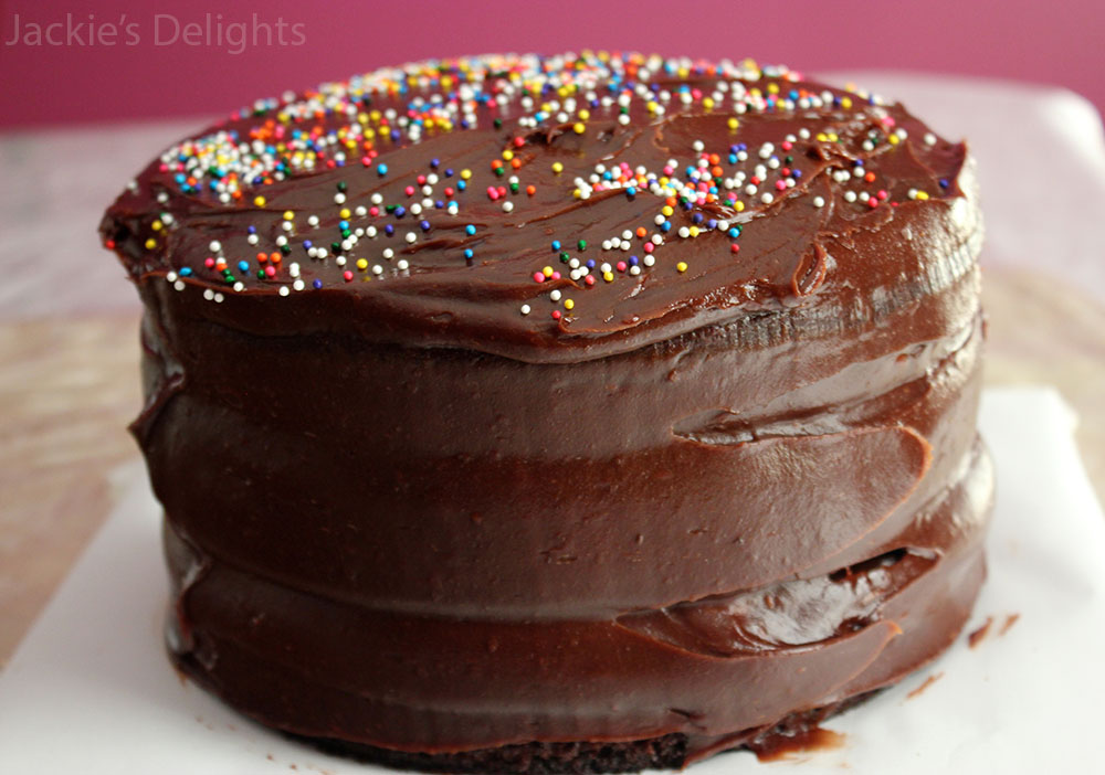 Super Chocolatey Cake